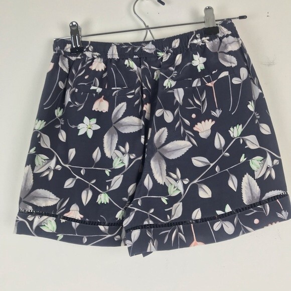 Club Monaco Floral Print Silky Boho Pull On Spring Summer Beach Casual Shorts 2 - Picture 4 of 10